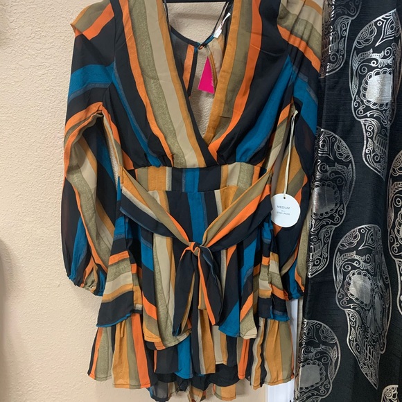 Beautiful fall romper! - Picture 2 of 5